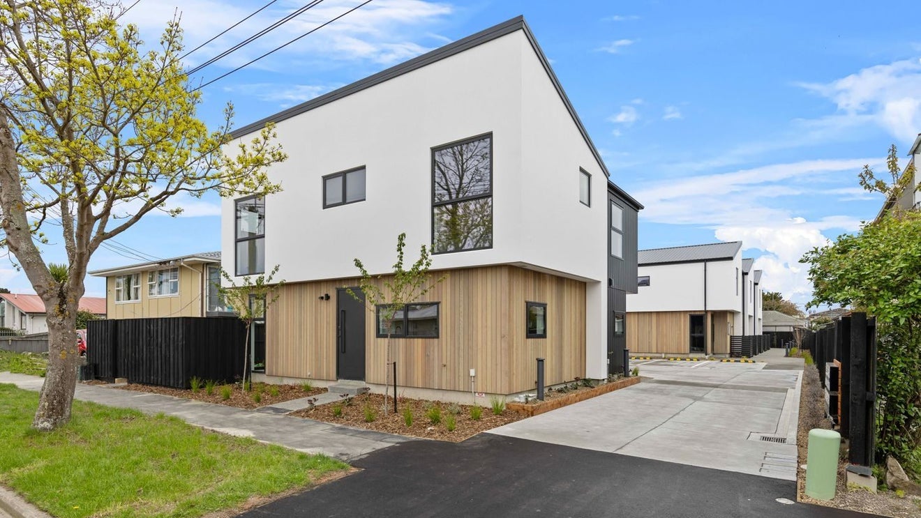 5/427 Worcester Street, Linwood, Christchurch - Carousel 1