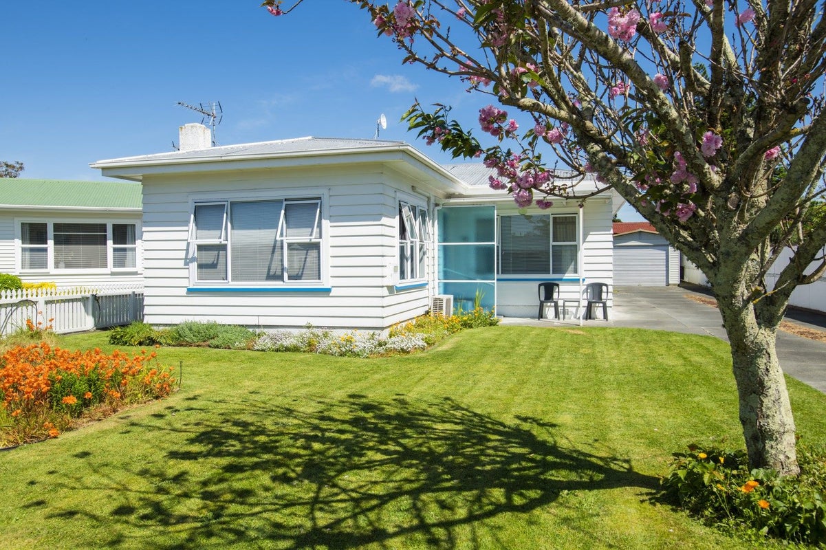155 Lytton Road, Te Hapara, Gisborne - Carousel 1