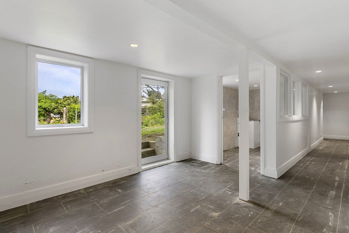 91A Frederick Street, Hillsborough, Auckland - Carousel 20