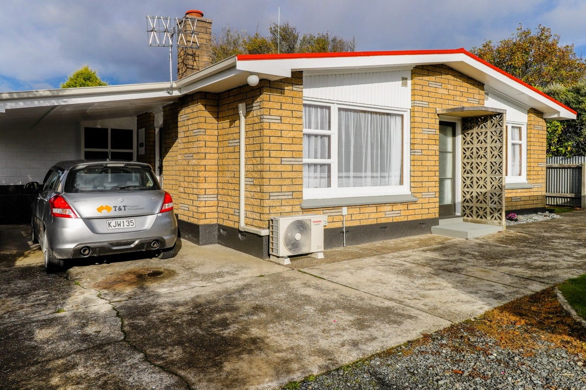 19A Gordon Street, Strathern, Invercargill - Carousel 1