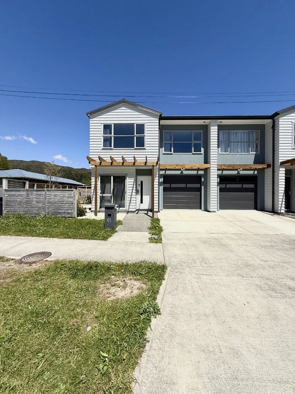 4B Horoeka Street, Stokes Valley, Lower Hutt - Carousel 14