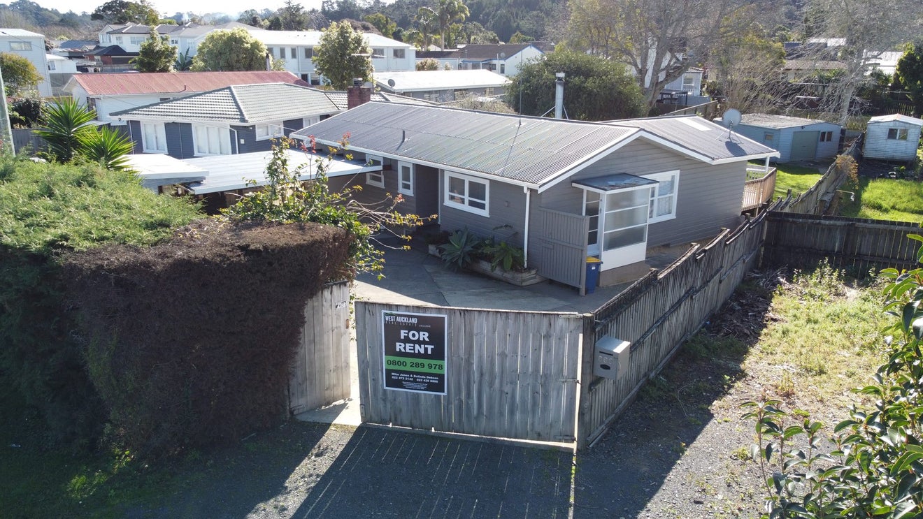 669 Swanson Road, Swanson, Auckland - Carousel 18