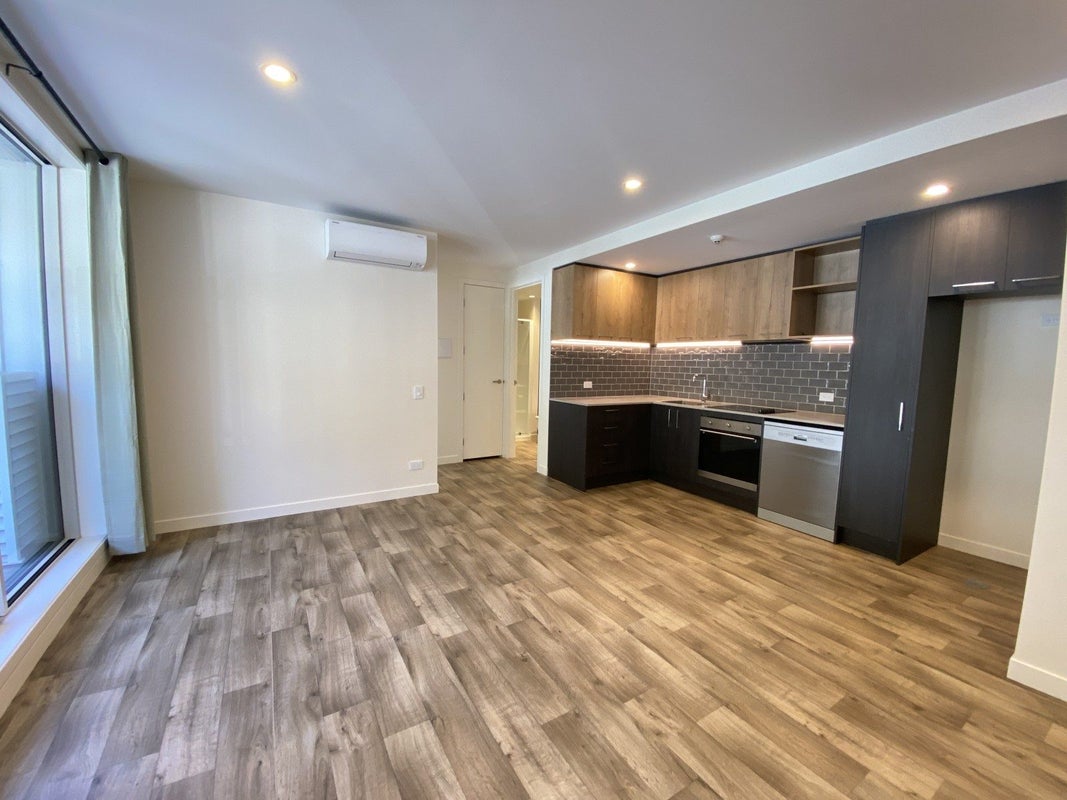 110/98 Gorge Road, Queenstown, Queenstown - Carousel 2