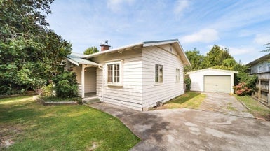 16 Ngaio Street, West End, Palmerston North - Carousel 1