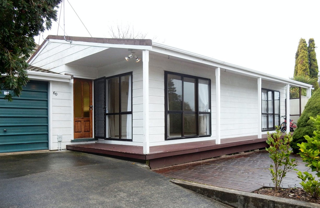 60 Great North Road, Saint Johns Hill, Whanganui - Carousel 1