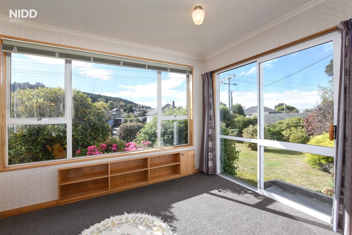 35 Balmain Street, Halfway Bush, Dunedin - Carousel 2