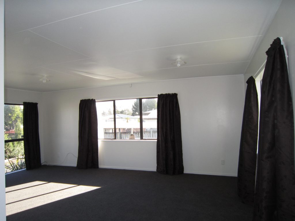 373A Kahikatea Drive, Dinsdale, Hamilton - Carousel 2