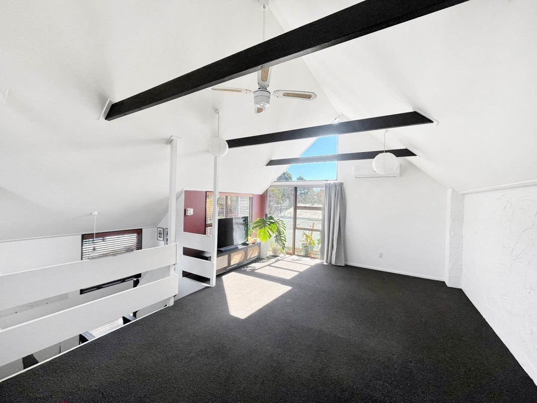 1/8 Springleigh Avenue, Mount Albert, Auckland - Carousel 2