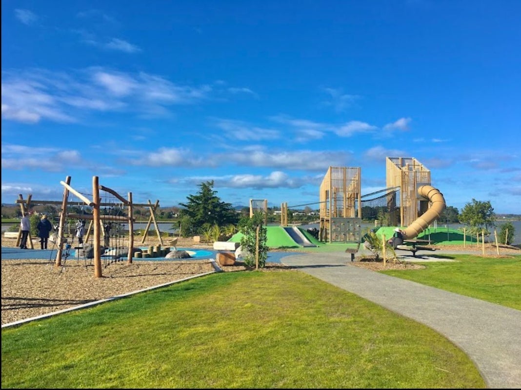 16 Te Napi Drive, Takanini, Auckland - Carousel 14