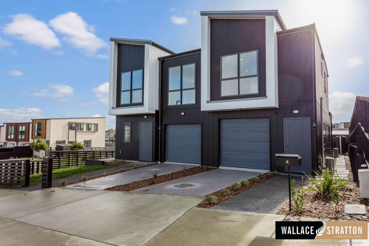 4 Canna Street, Totara Park, Auckland - Carousel 1