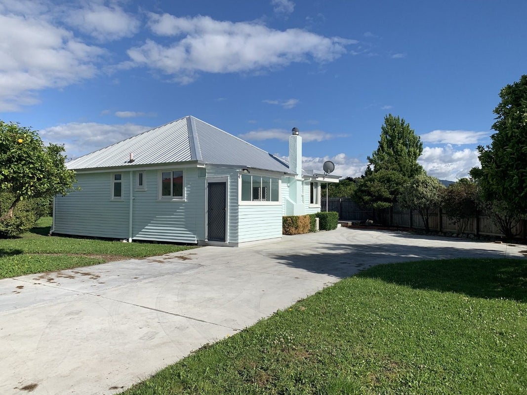45 Hutcheson Street, Mayfield, Blenheim - Carousel 1