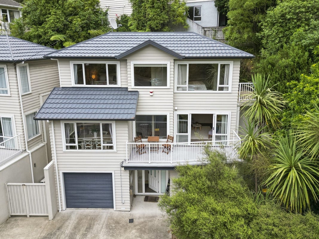 1A Paisley Terrace, Karori, Wellington - Carousel 1