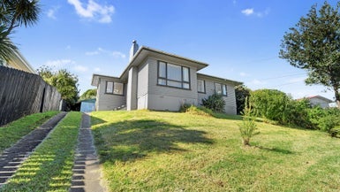 5 Jones Street, Gate Pa, Tauranga - Carousel 1