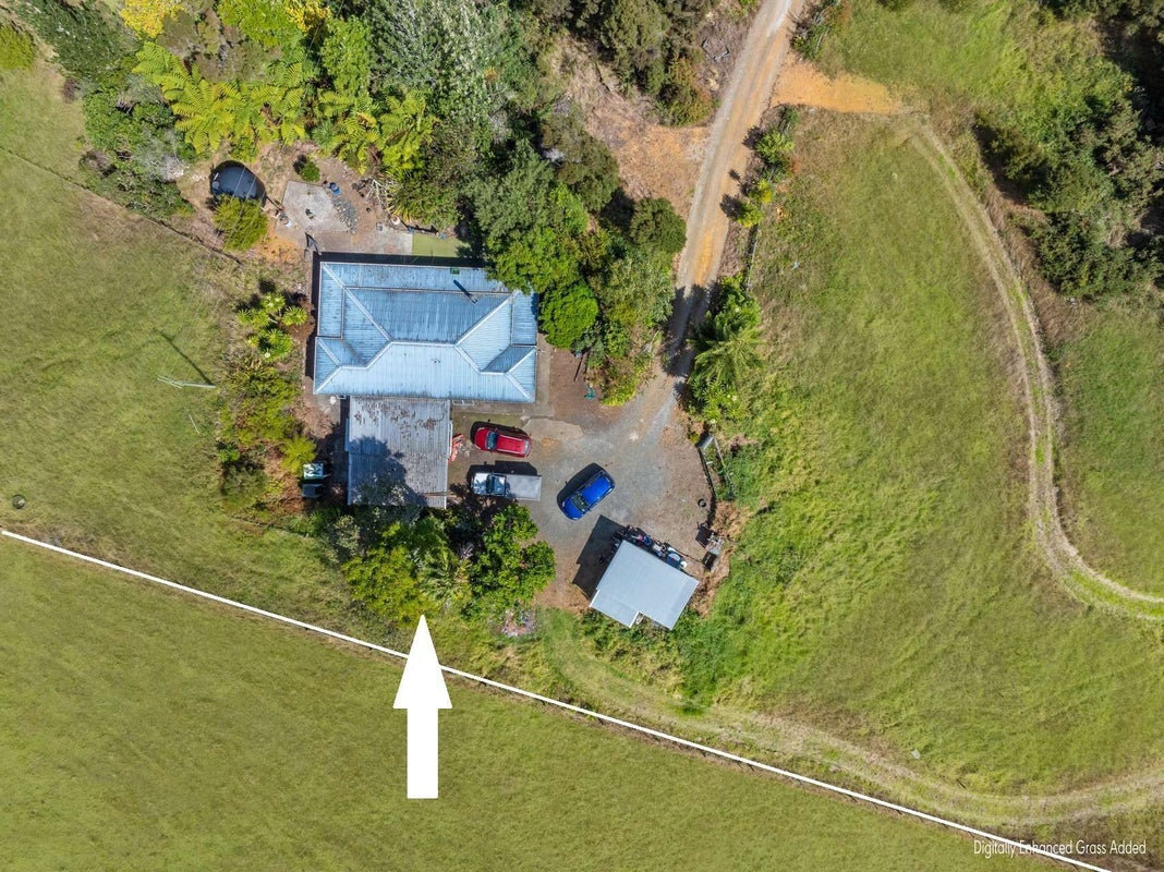 1768 State Highway 10, Totara North, Mangonui - Carousel 2