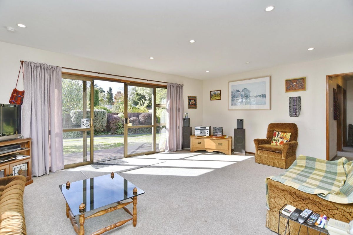 40 Riverlaw Terrace, Saint Martins, Christchurch - Carousel 2