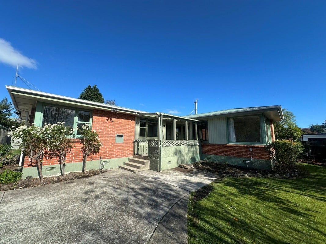 39 Gladstone Terrace, Gladstone, Invercargill - Carousel 2