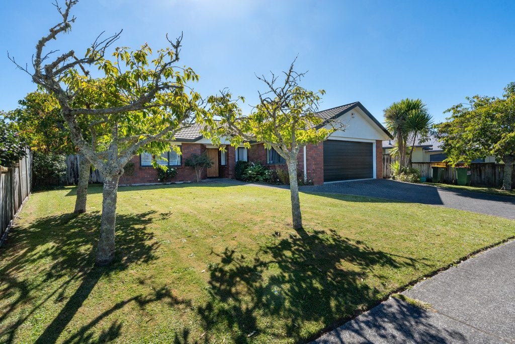 54 Diomede Glade, Flagstaff, Hamilton - Carousel 18