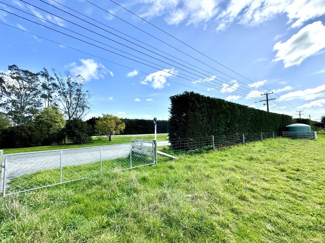 104 Acacia Drive, Levels, Timaru - Carousel 1