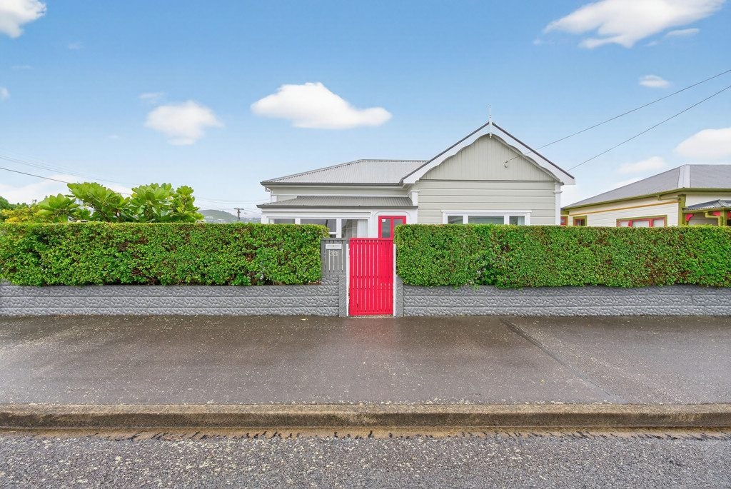 1/33 Adelaide Street, Petone, Lower Hutt - Carousel 30