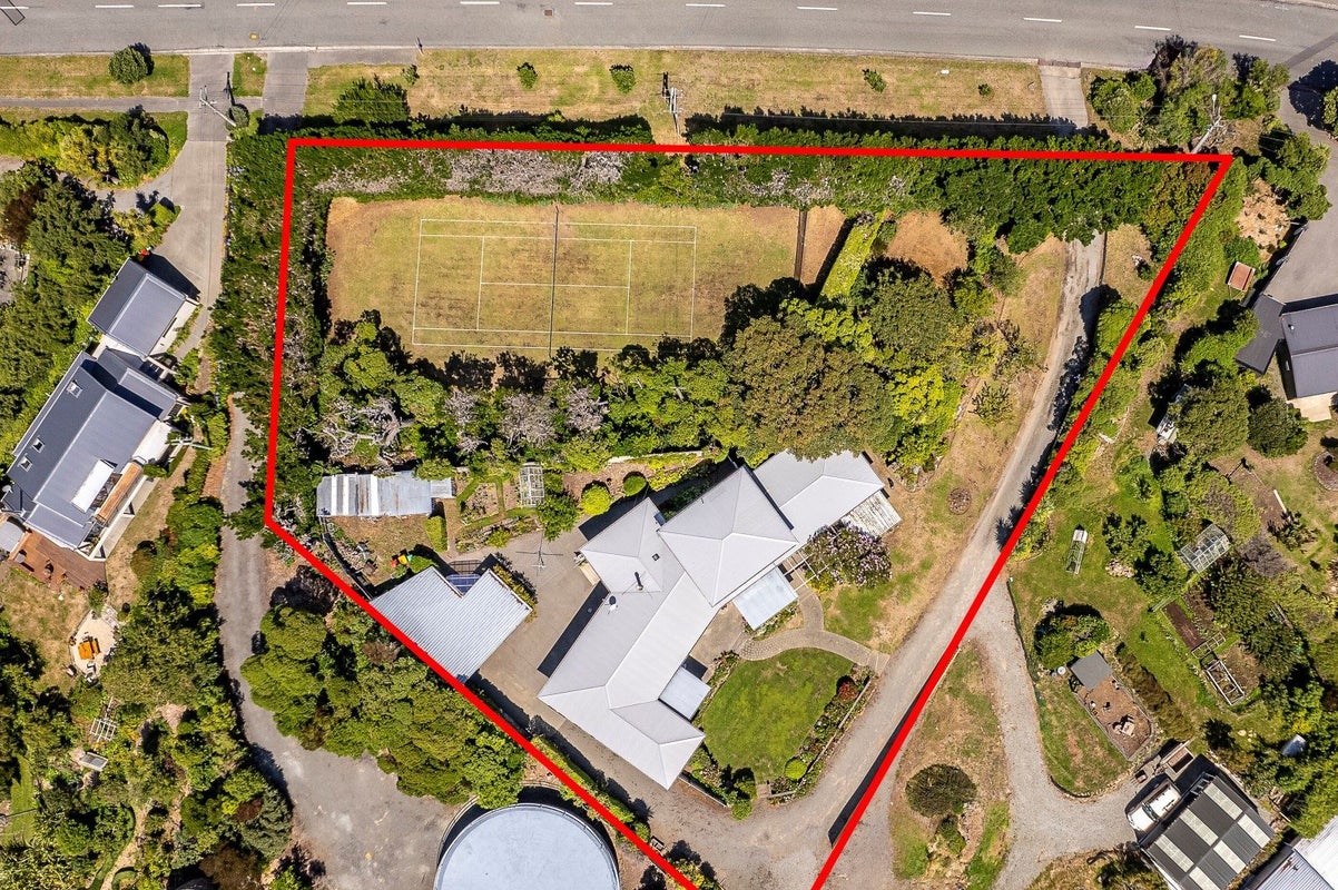 211 Major Hornbrook Road, Mount Pleasant, Christchurch - Carousel 32