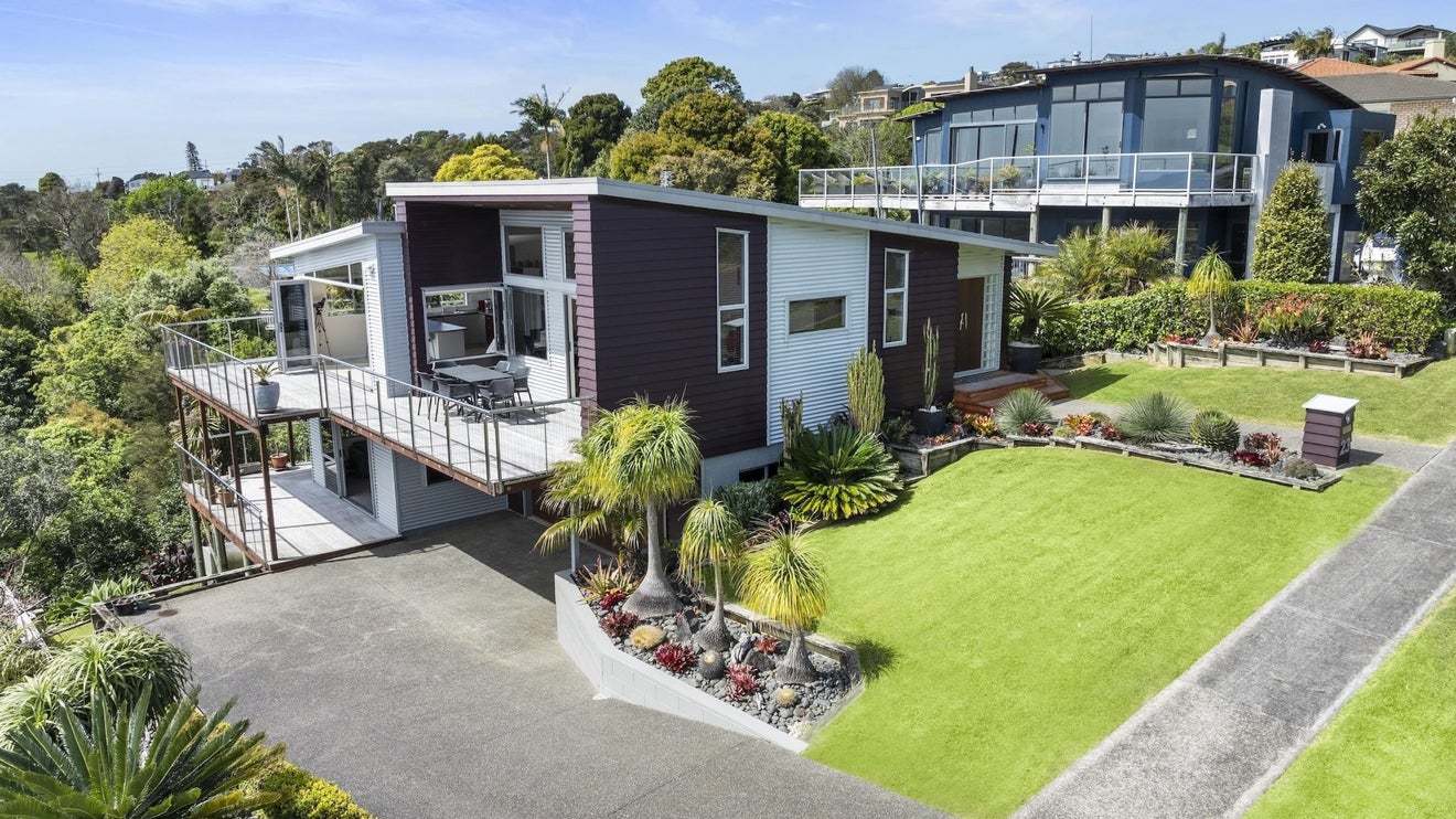 23 Omana Heights Drive, Maraetai, Auckland - Carousel 1