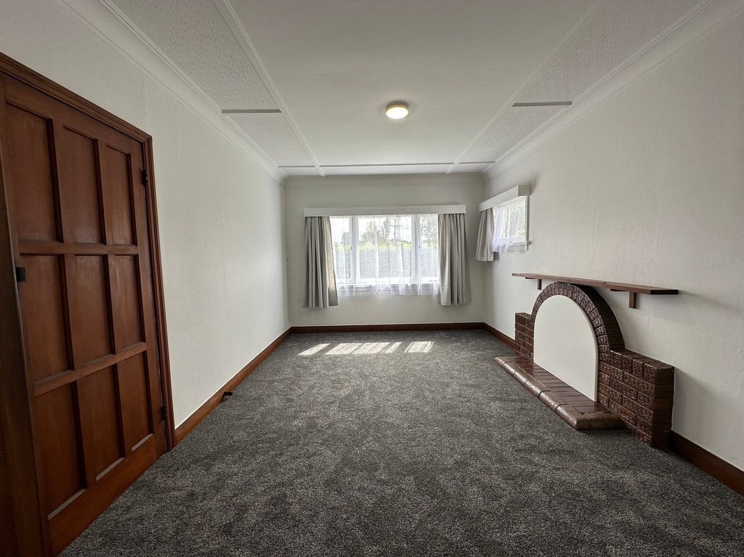 90 Hatea Drive, Regent, Whangarei - Carousel 2