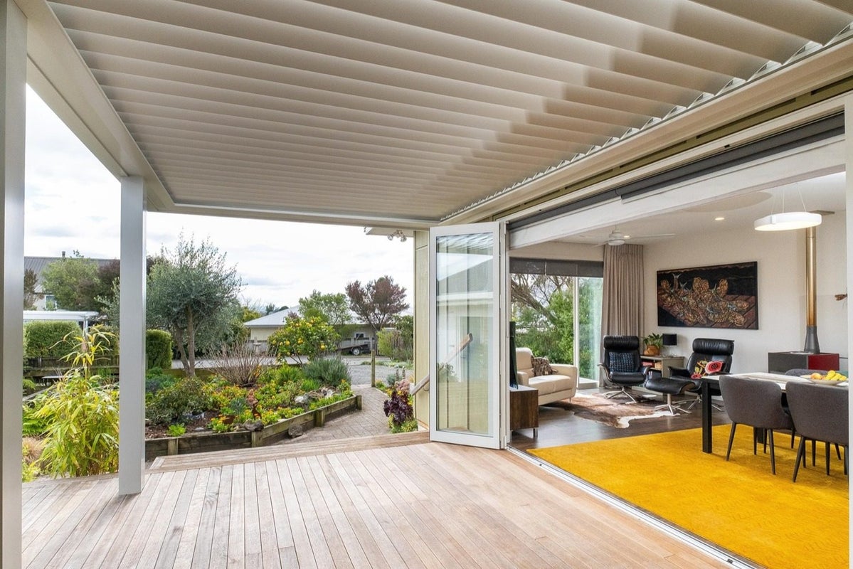 22 Busby Hill, Havelock North, Havelock North - Carousel 2