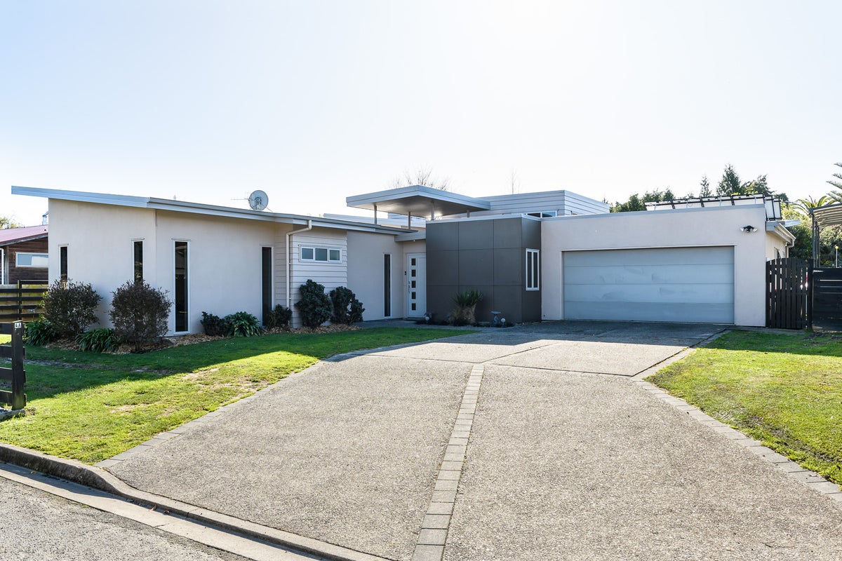 4A Baldwin Road, Tasman, Upper Moutere - Carousel 1