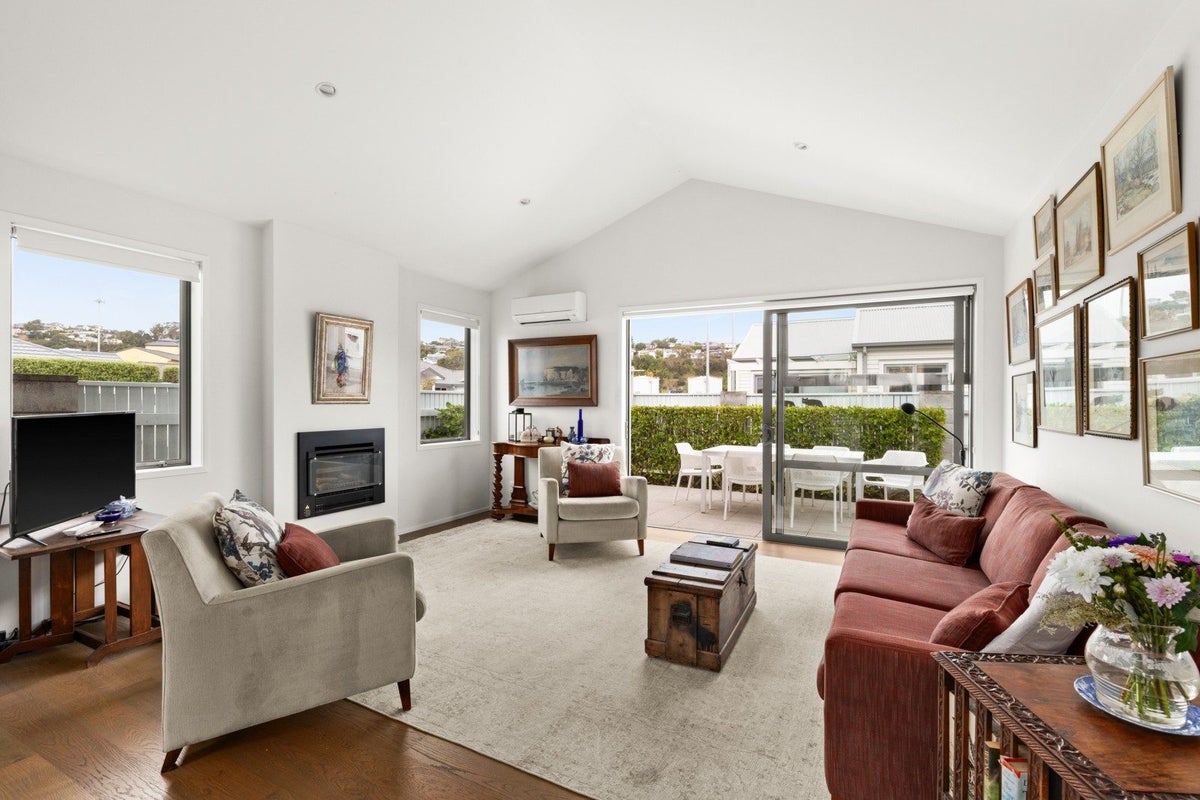53 Waghorne Street, Ahuriri, Napier - Carousel 2