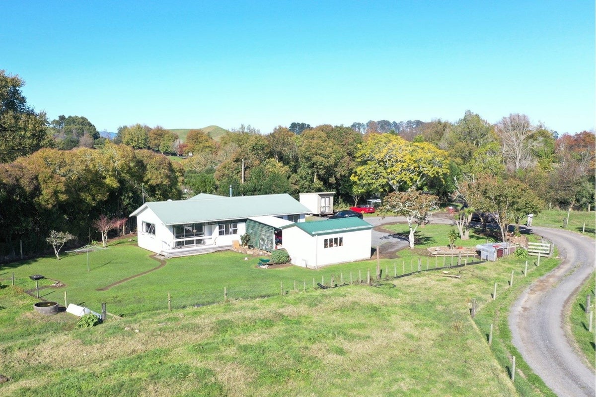 201 Flume Road, Te Miro, Cambridge - Carousel 1