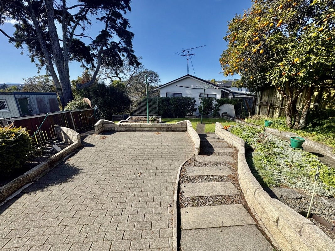 1 Finchley Road, Torbay, Auckland - Carousel 10