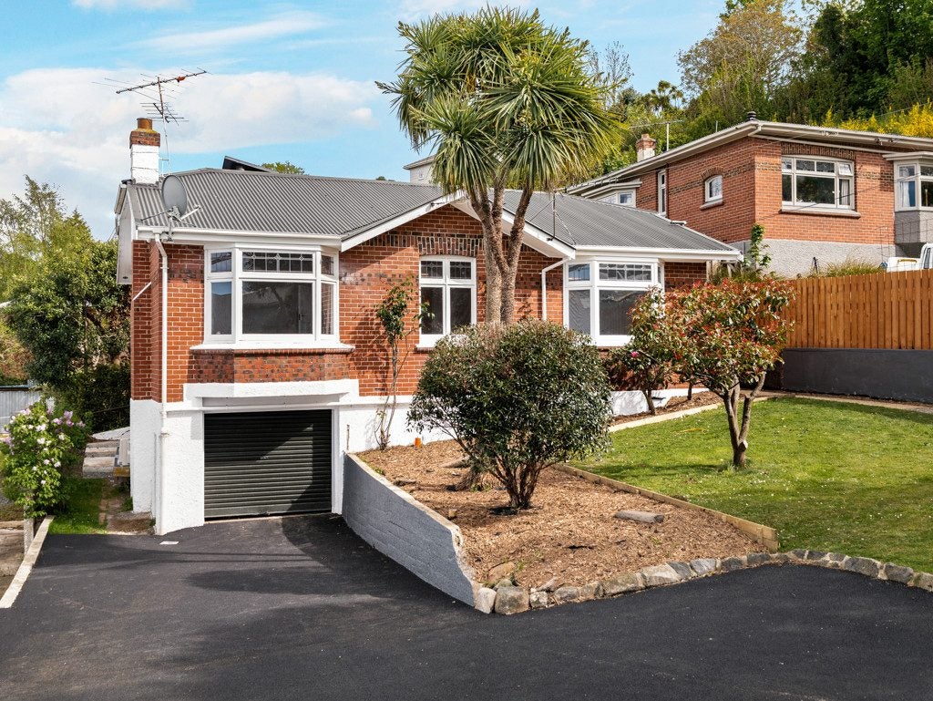 20 Brunel Street, Mornington, Dunedin - Carousel 1