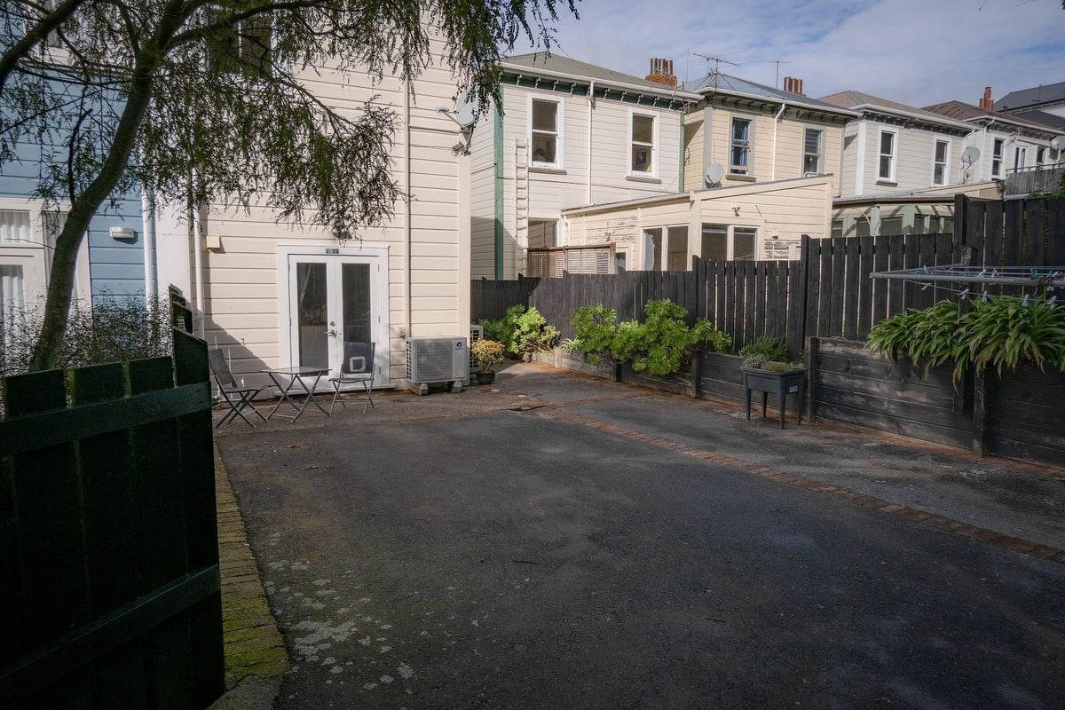 262 Riddiford Street, Newtown, Wellington - Carousel 10