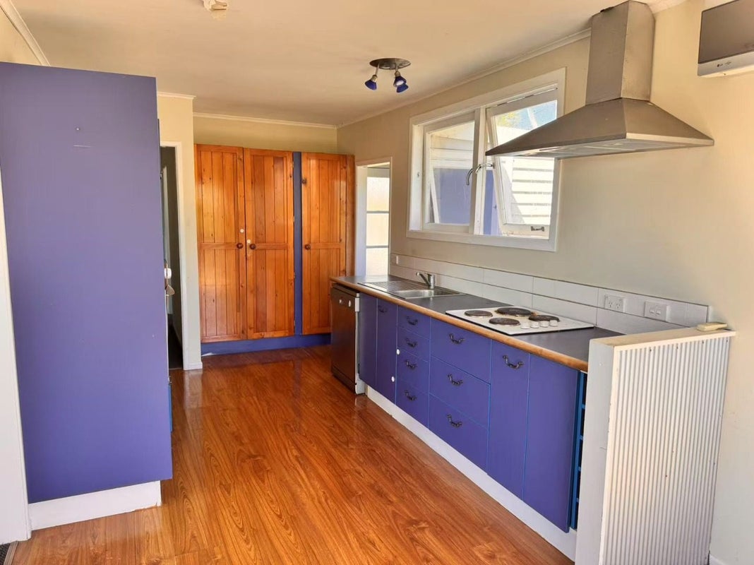 41A Glengarry Road, Glen Eden, Auckland - Carousel 2