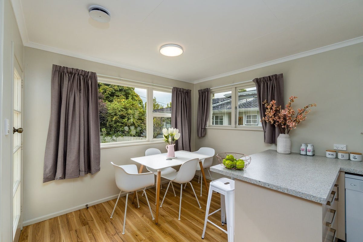6 Glencarron Street, Alexandra, Alexandra - Carousel 1