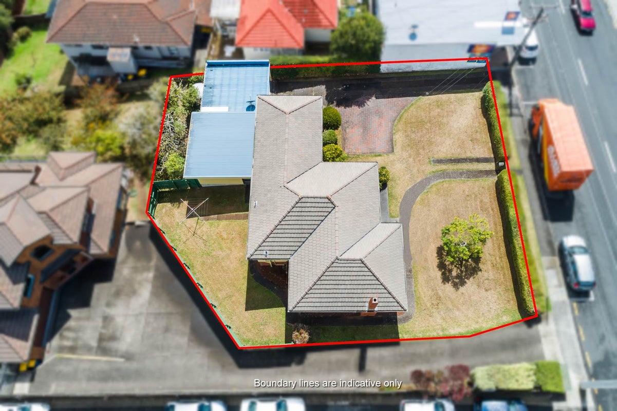 26A Birkdale Road, Birkdale, Auckland - Carousel 1