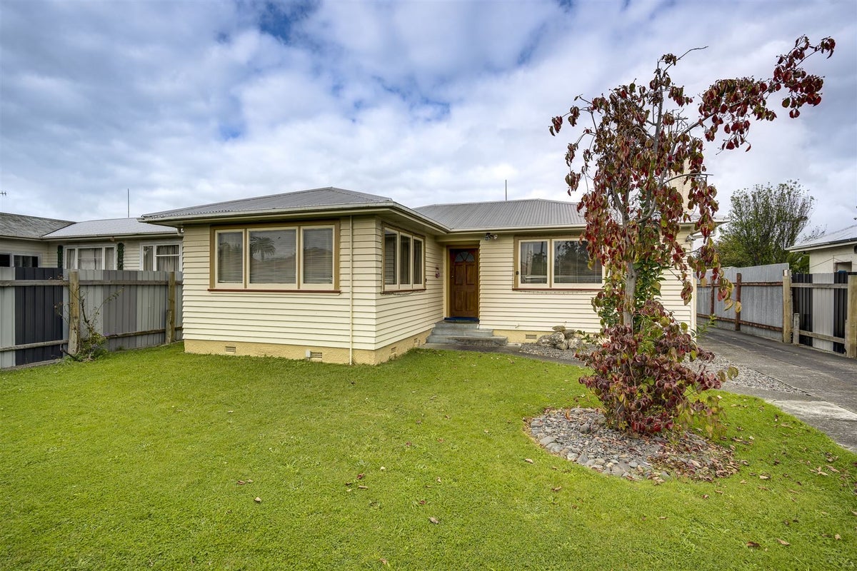87 Barker Road, Marewa, Napier - Carousel 1