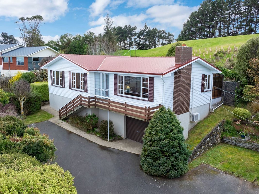 69 McKerrow Street, Shiel Hill, Dunedin - Carousel 1