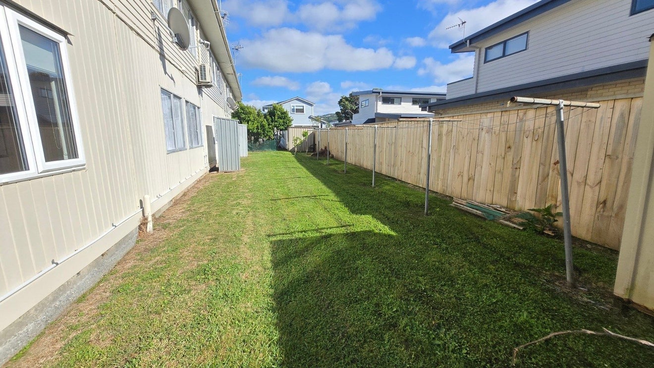 8/31 Tennyson Street, Petone, Lower Hutt - Carousel 14