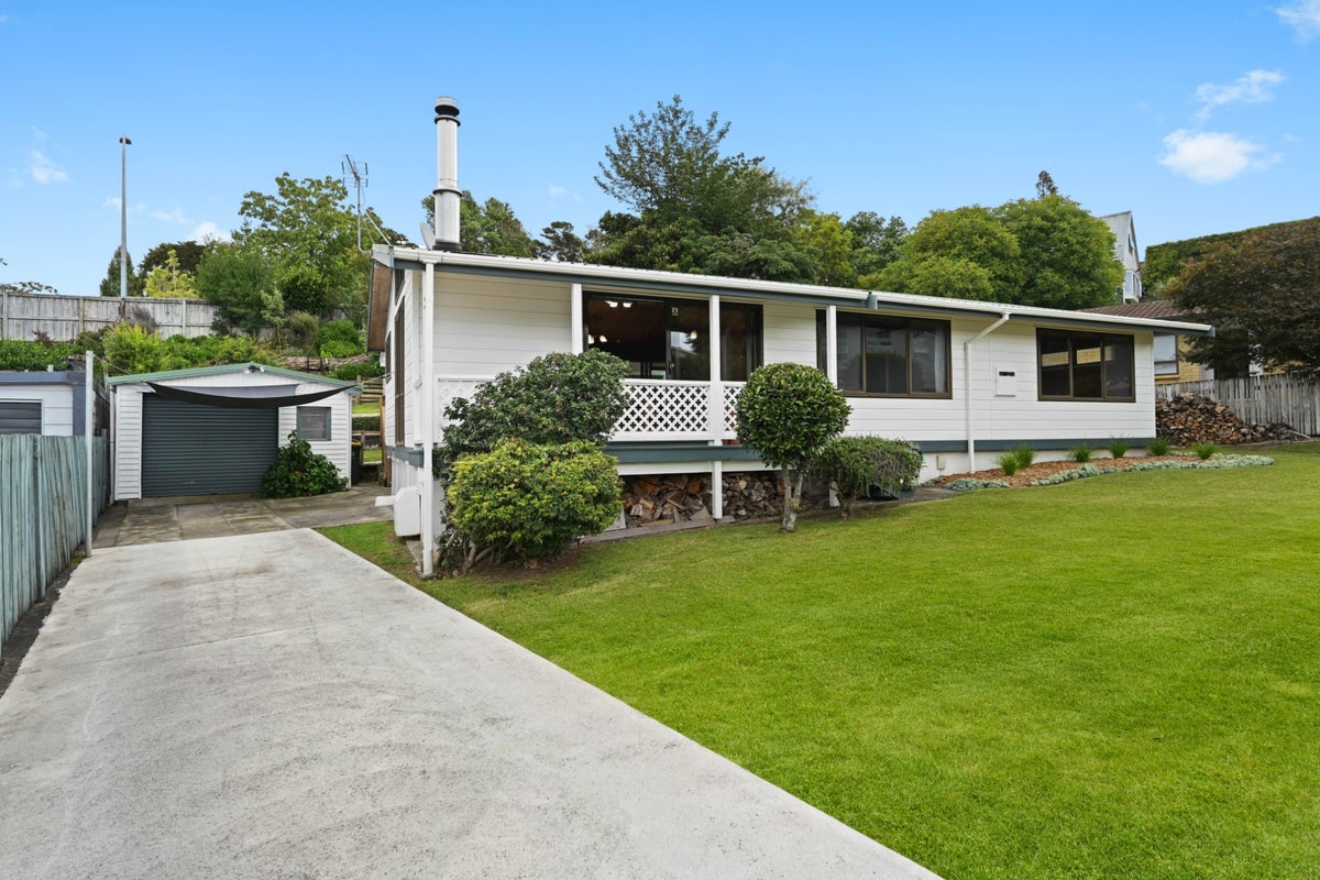 15 Esmae Place, Dinsdale, Hamilton - Carousel 1