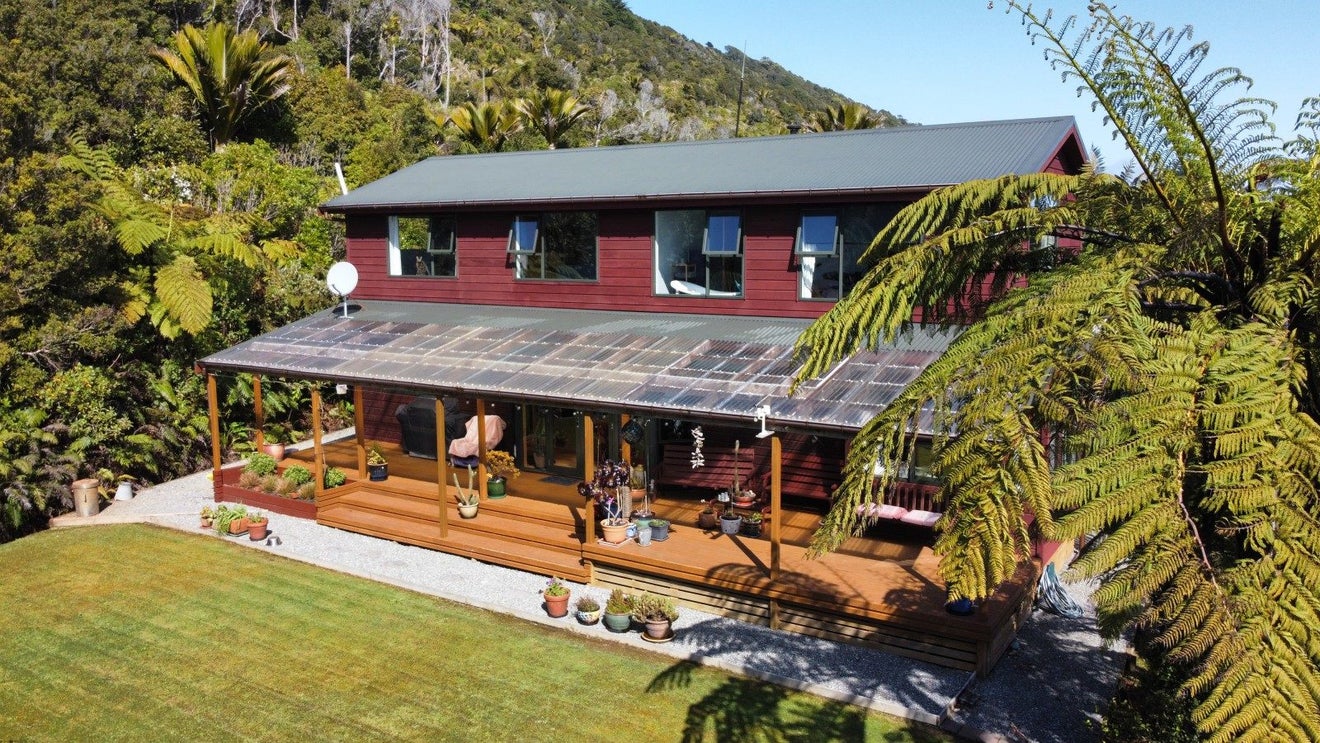 340C North Beach Road, Point Elizabeth, Greymouth - Carousel 1