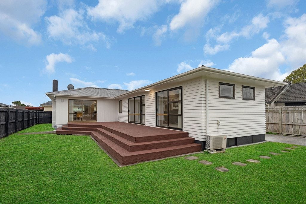 6 Berwyn Avenue, Takanini, Auckland - Carousel 1