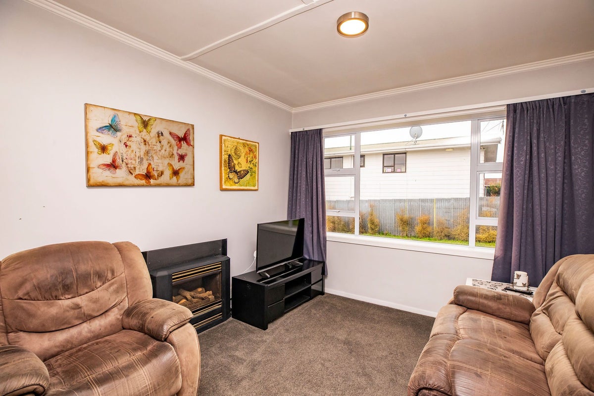 3/53 Evans Street, Maori Hill, Timaru - Carousel 2