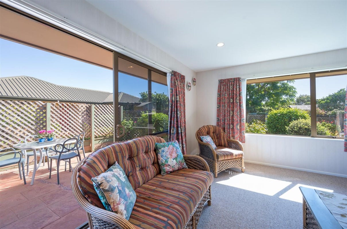 1 Barnaby Way, The Wood, Nelson - Carousel 1