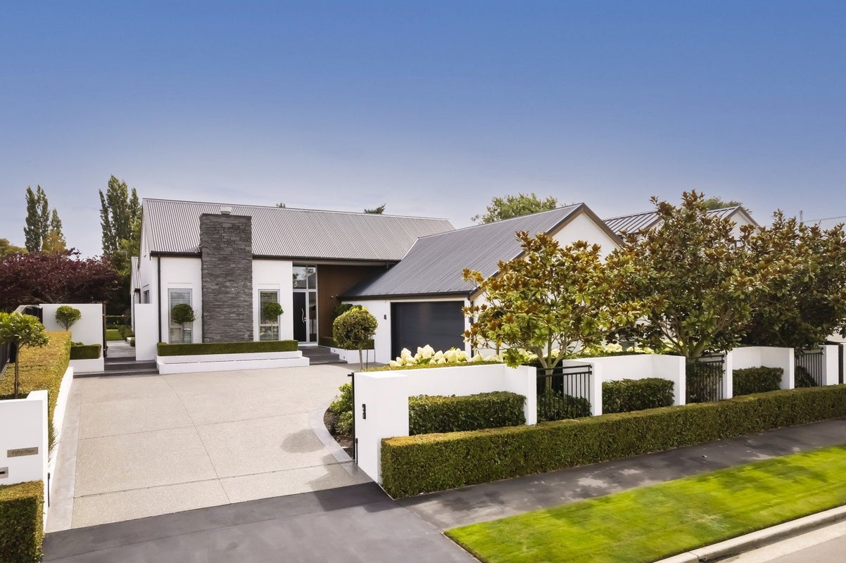 52 Bluestone Drive, Parklands, Christchurch - Carousel 1