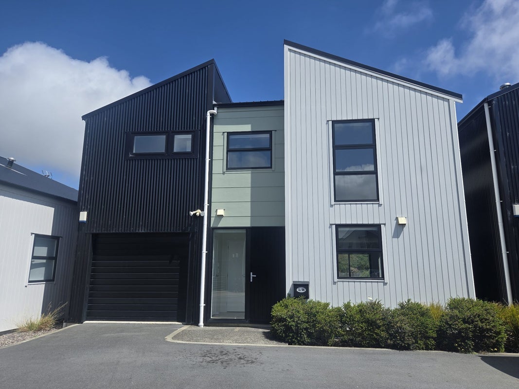 3/98 Westchester Drive, Churton Park, Wellington - Carousel 1