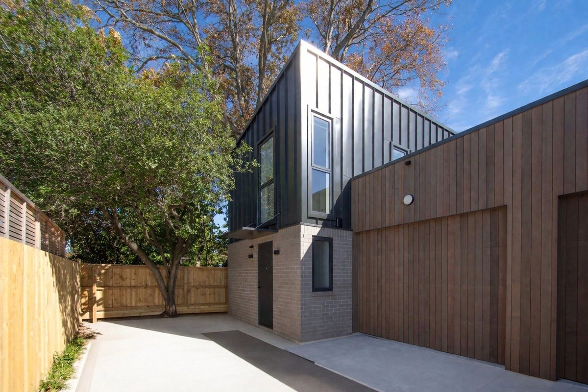 64A Opawa Road, Waltham, Christchurch - Carousel 1
