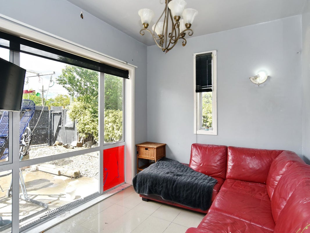 217 Greers Road, Bryndwr, Christchurch - Carousel 2