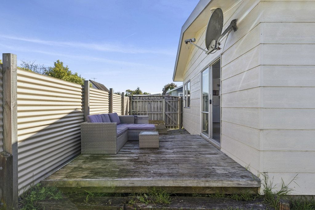 2/110 Parkers Road, Tahunanui, Nelson - Carousel 15