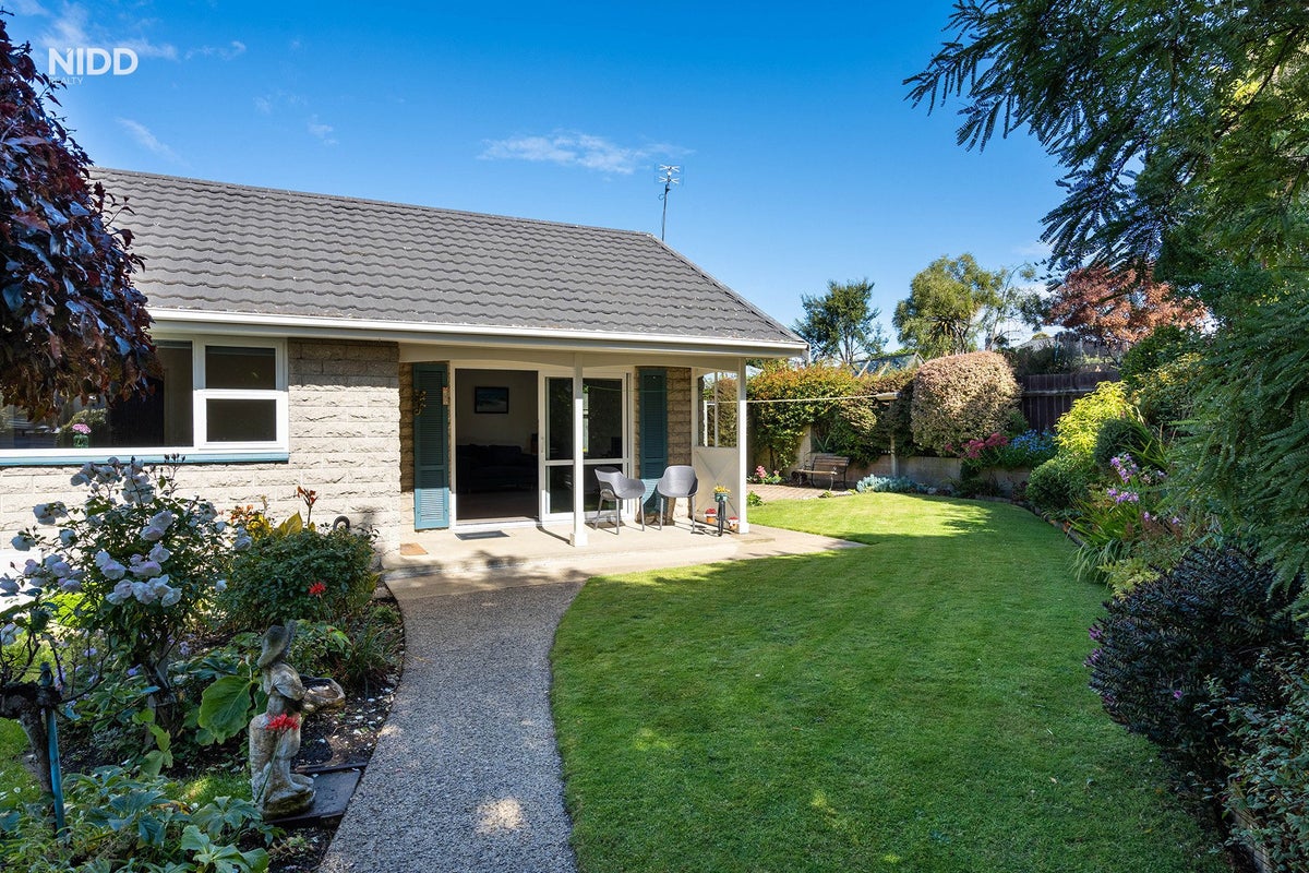 14 Argyle Street, Mornington, Dunedin - Carousel 1